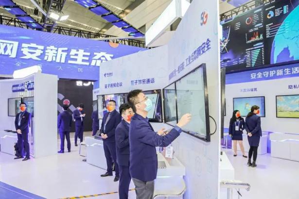 澎湃新聞的互聯網生產方式(互聯網條件下的新聞生產模式)