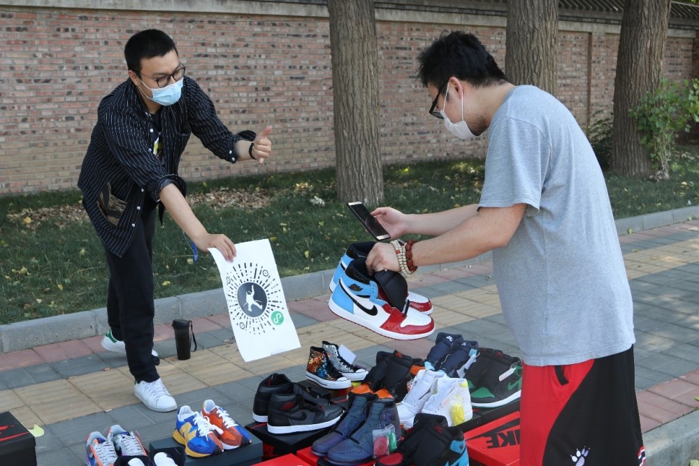 互聯網擺攤最新消息(互聯網時代擺攤還行嗎)