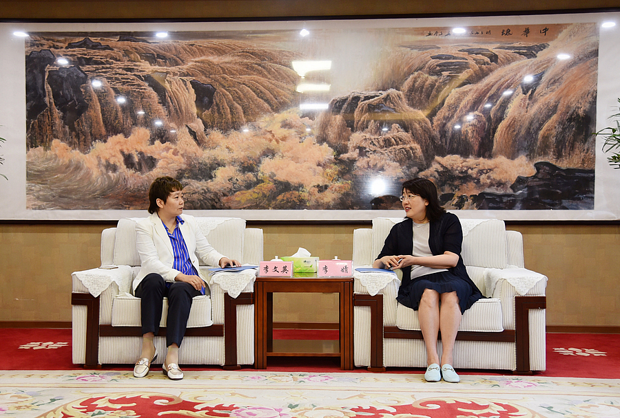 市互聯網新聞中心主任李颯(市互聯網新聞中心主任李颯簡介)